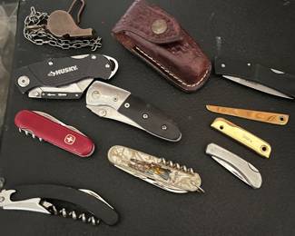 pocket knives