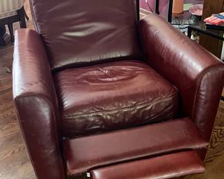 burgundy leather recliner
