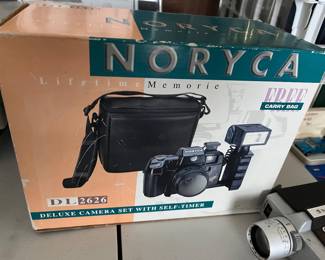 Noryca camera in box