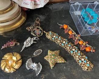 vintage costume brooches