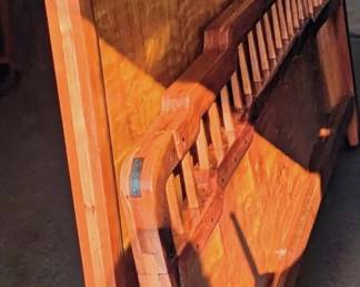 KING Cherrywood Head/Footboard