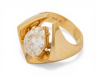 Lot 39 14k Yellow Gold and Pear Cut Natural Diamond Ring Size 6 11.6 g