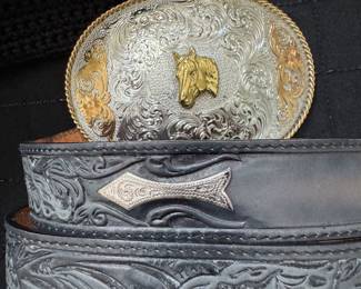 Horse belt buckle