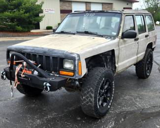 1997 Jeep Cherokee 4WD SUV, VIN 1J4FJ28S3VL548924, Miles Showing On Odometer 209,904, Missouri Title 