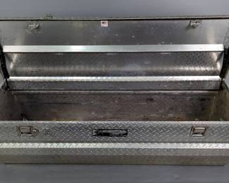Diamond Plate Aluminum Truck Storage Chest