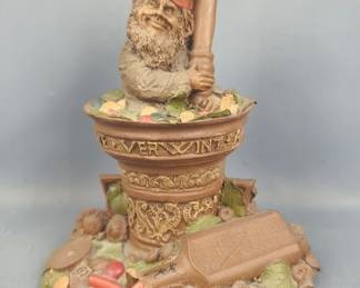 Tom Clarks Gnome "Herb" Figurine, Approx 8" x 6" 