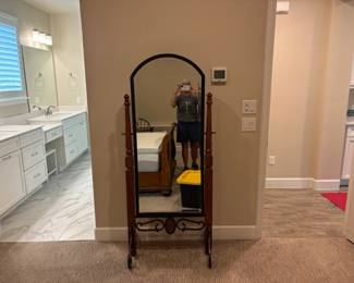 full lenghth mirror