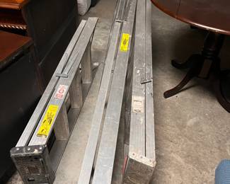 Ladders in multiple sizes