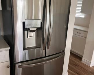 LG 36" with 28 cu. ft. 