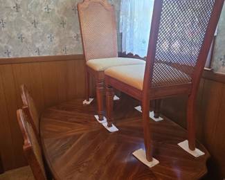 212Apr 21 2026 06 54pmc8EG