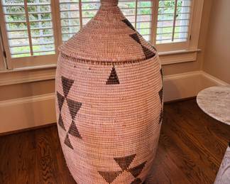 Decorative Basket w/ Top