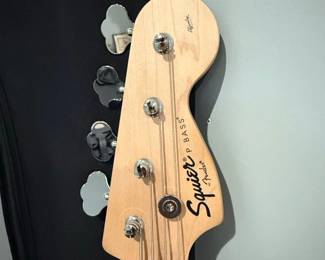 Squier Affinity Precision Bass Guitar second image