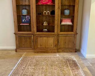 Stunning Cabinet & Decor