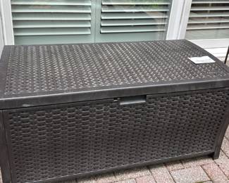 Outdoor Storage Trunk
