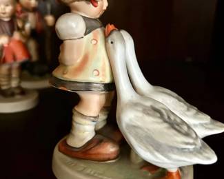 Hummel "Goose Girl"