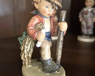 Goebel Hummel "On A Secret Path"