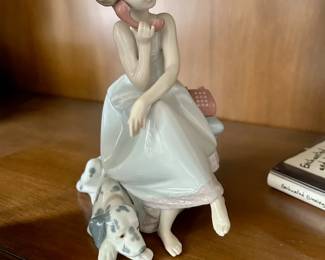 LLardo Porcelain "Chit Chat"