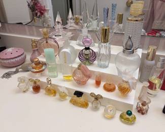 Vintage perfumes, bottles, atomizers