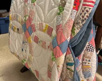 Large handmade wedding ring quilt