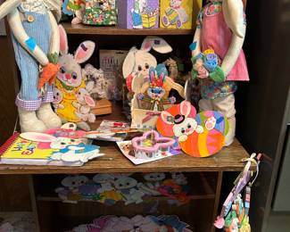 Vintage Easter decor