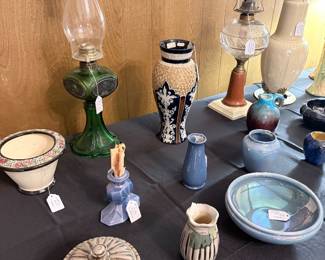 Weller, Cowan pottery, oil lamps, Royal Doulton