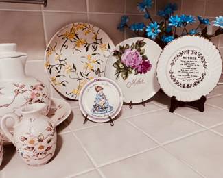 Spring Time Design China and Variety Plates for MOM 