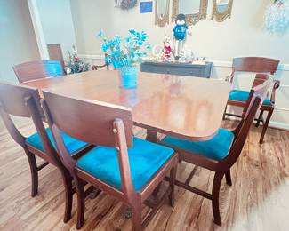 Abernathy Table with Chairs 