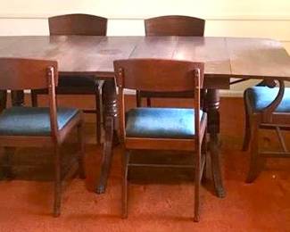 Abernathy -6 Chairs , 3 Leafs, Solid Wood Table , Great Condition 