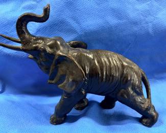 Metal elephant about 14 inches long perfect for the Alabama fan