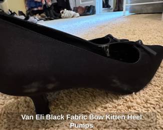 Van Eli Black Fabric Bow Kitten Heel Pumps second image