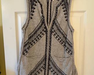 Free People Embroidered VNeck Sleeveless Tunic Top