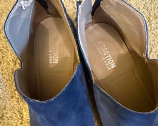 Reaction Kenneth Cole Navy Suede Ankle Boots second image