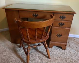 Vintage Ethan Allen Maple SpindleBack Desk and Chair Set