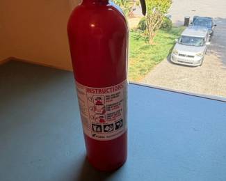Kidde Pro .MP Multipurpose Dry Chemical Fire Extinguisher
