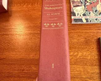 The Annotated Shakespeare Comedies