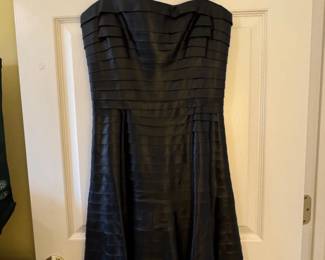 BCBGMAXAZRIA Black Tiered Strapless Dress