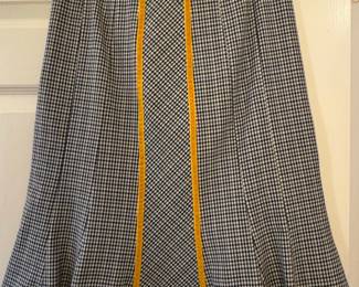 Womyn Gingham ALine Skirt with Velvet Trim third image