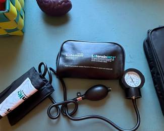 Lotensin HCT Blood Pressure Monitor