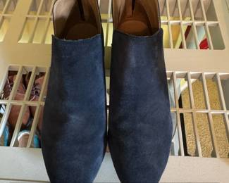 Reaction Kenneth Cole Navy Suede Ankle Boots