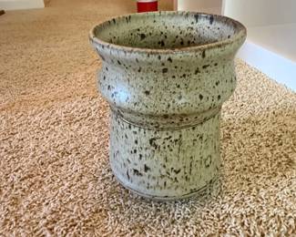 Stoneware Pot with Speckled Glaze fourth image