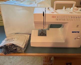 WHITE Sewing Machine