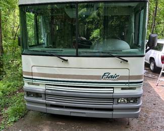 1998 fleetwood flair only 26,000 miles