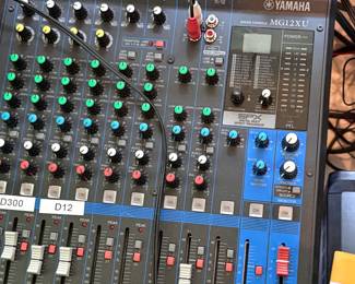Yamaha mixer 