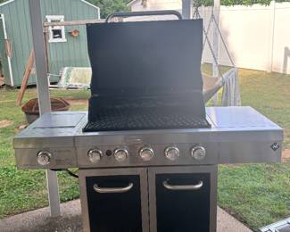 Members Mark Grill 