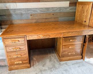 Beautiful solid wood desk 