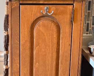Cute cabinet solid wood
