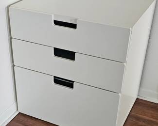 filing/office cabinet