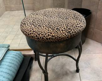 #92	 Leopard Skin Stool Round - 18 round x 18	 $30.00 