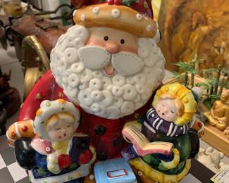 #194	Fitz & Floyd Singing Santa Cookie Jar	 $30.00 