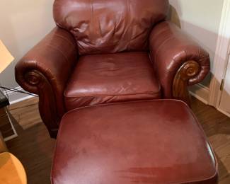 #17	Lane Leather Club Chair w/ottoman (as is leather)	 $100.00 